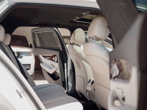 Used 2019 Mercedes-Benz E 450 4MATIC Wagon image 17