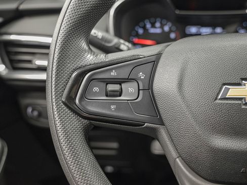 Used 2023 Chevrolet TrailBlazer LT FWD image 19