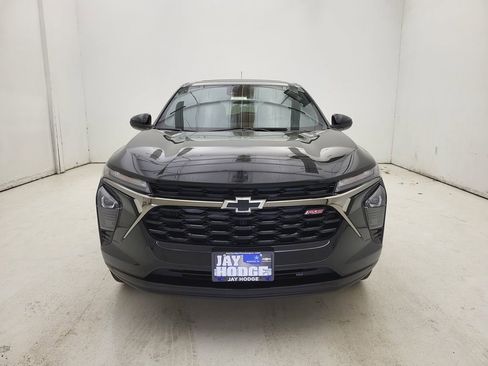 New 2026 Chevrolet Trax RS w/ Sunroof Package FWD image 19