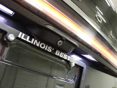 Used 2022 Lincoln Nautilus Reserve AWD/4WD image 12