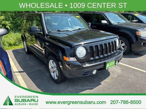 Used 2014 Jeep Patriot Latitude w/ Sun/Sound Group AWD/4WD image 1