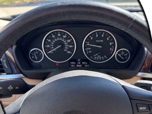 Used 2013 BMW 328i xDrive Sedan image 1