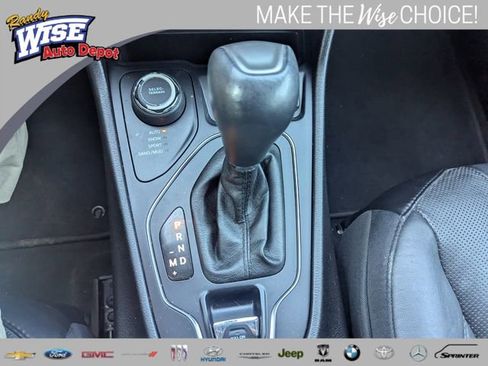 Used 2019 Jeep Cherokee High Altitude image 17