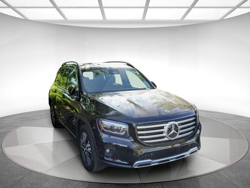 Certified 2026 Mercedes-Benz GLB 250 image 2