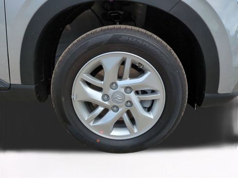 New 2026 Hyundai Venue SE image 12