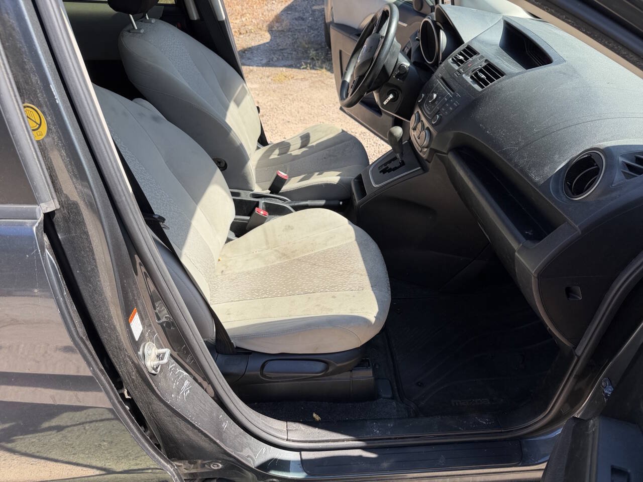 Used 2012 MAZDA MAZDA5 Sport FWD image 26
