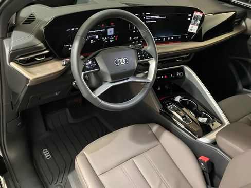 New 2025 Audi Q5 Premium Plus image 16