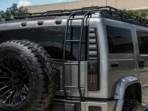 Used 2009 HUMMER H2 Luxury AWD/4WD image 15