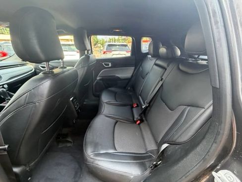 Used 2023 Jeep Compass Latitude w/ Convenience Group AWD/4WD image 15