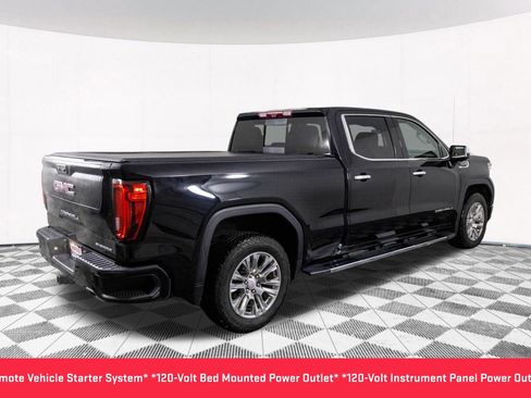 Certified 2022 GMC Sierra 1500 Denali w/ Technology Package image 17