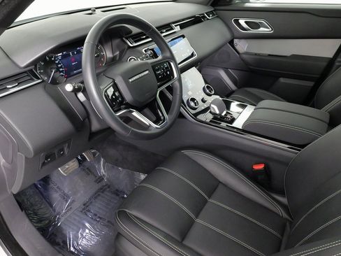 Used 2023 Land Rover Range Rover Velar R-Dynamic S image 28