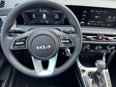New 2026 Kia Seltos LX image 10