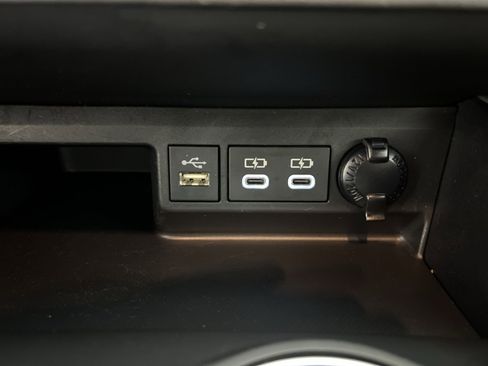 Used 2023 Toyota Highlander XSE image 34