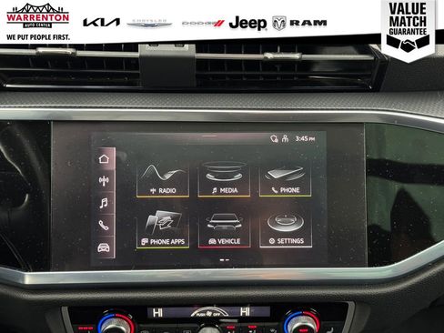 Used 2022 Audi Q3 2.0T Premium AWD/4WD image 24