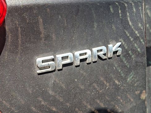 Used 2022 Chevrolet Spark LT FWD image 4