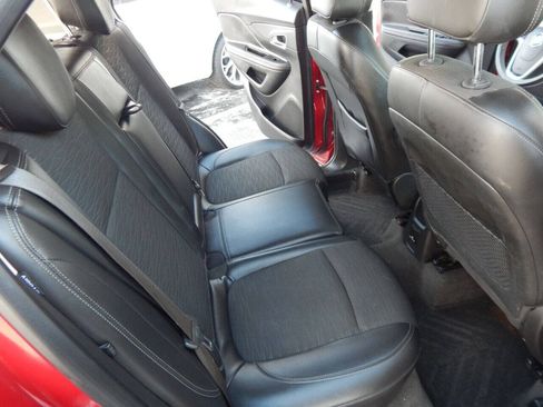 Used 2016 Buick Encore Convenience FWD image 14