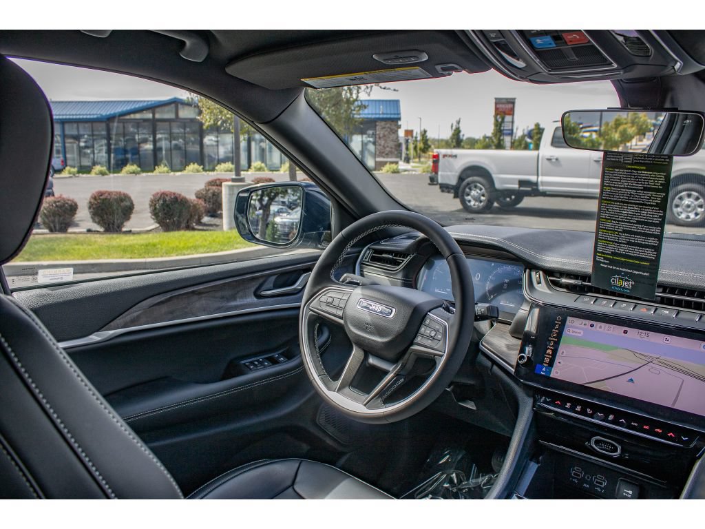 New 2026 Jeep Grand Cherokee Limited AWD/4WD image 22