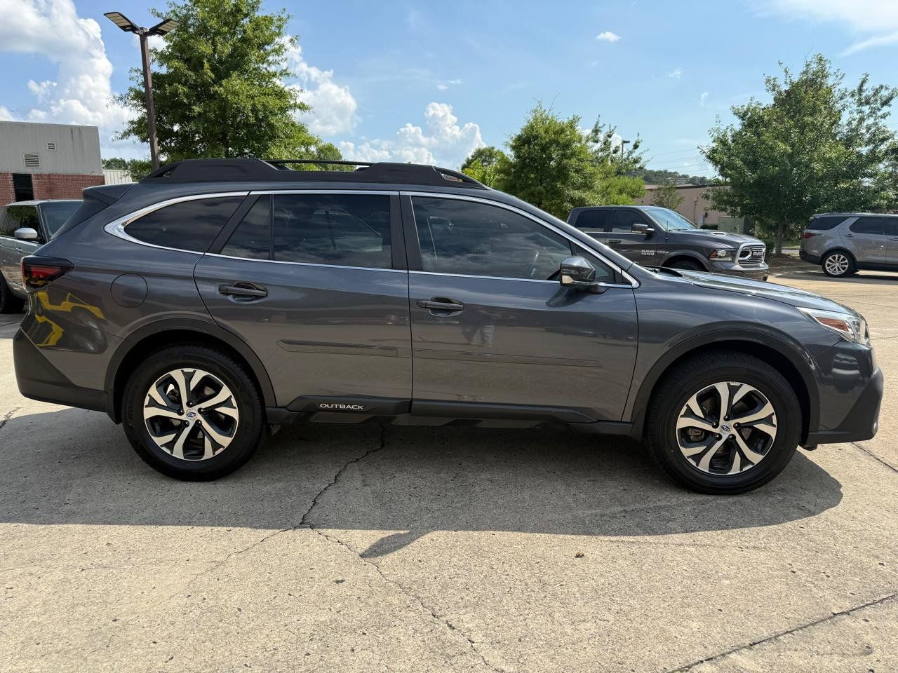 Used 2021 Subaru Outback Limited AWD/4WD image 6