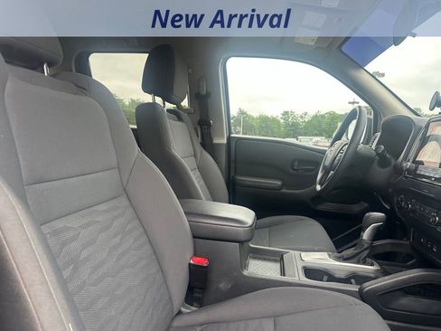 Used 2022 Nissan Frontier S w/ Technology Package AWD/4WD image 4