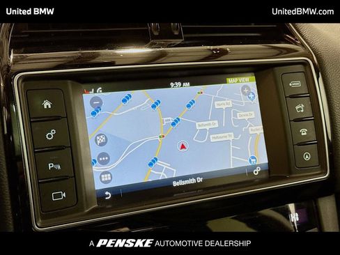 Used 2018 Jaguar F-PACE Prestige image 10