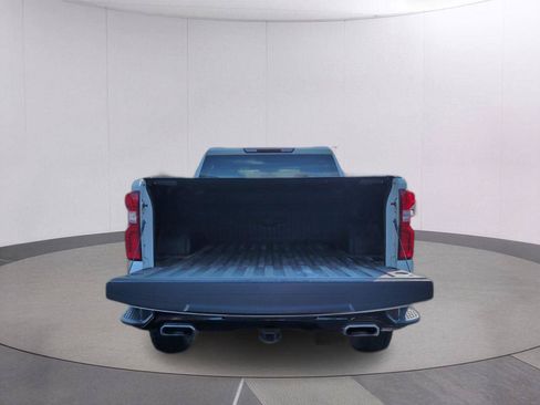 Used 2021 Chevrolet Silverado 1500 LT Trail Boss w/ Bed Protection Package AWD/4WD image 6