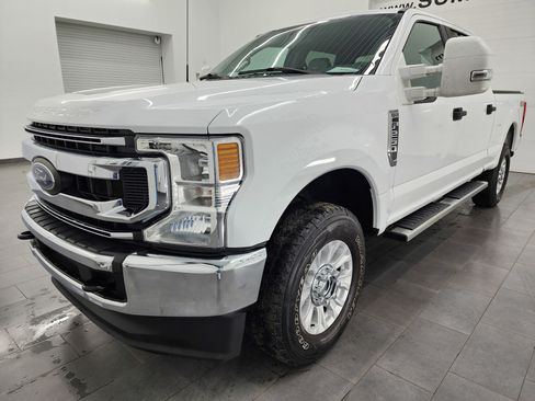Used 2022 Ford F250 XL w/ STX Appearance Package image 7