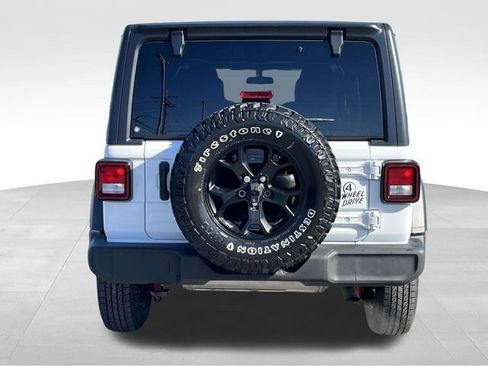 Used 2021 Jeep Wrangler Unlimited Sport image 6