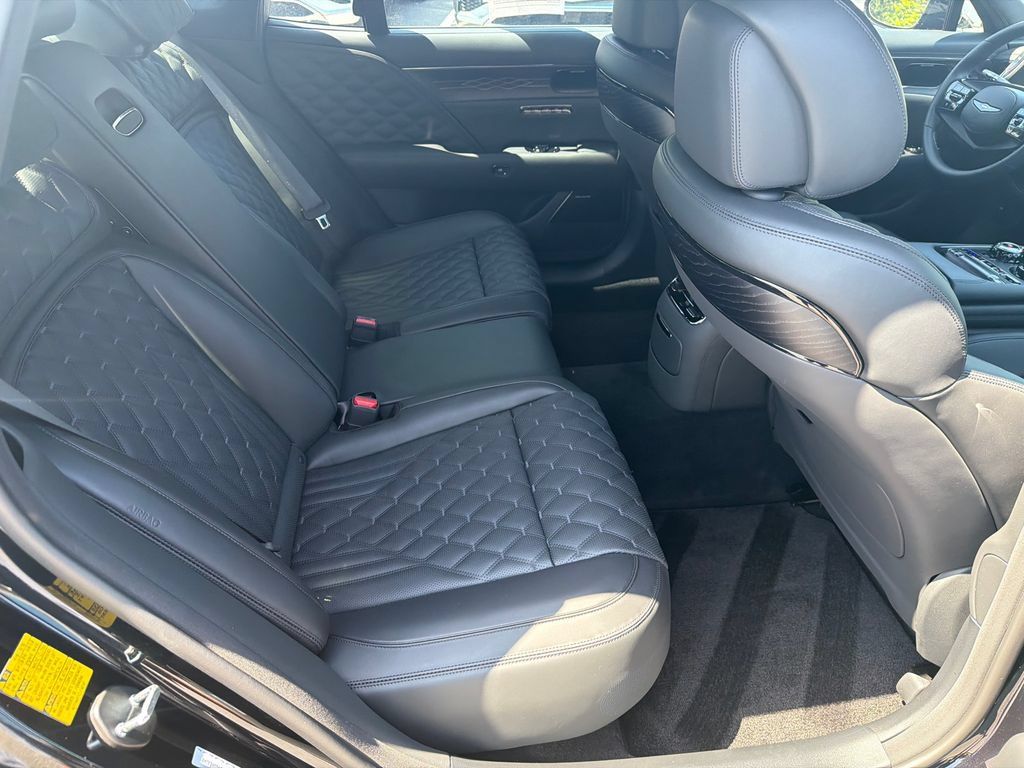 Used 2026 Genesis G90 3.5T Prestige AWD/4WD image 17