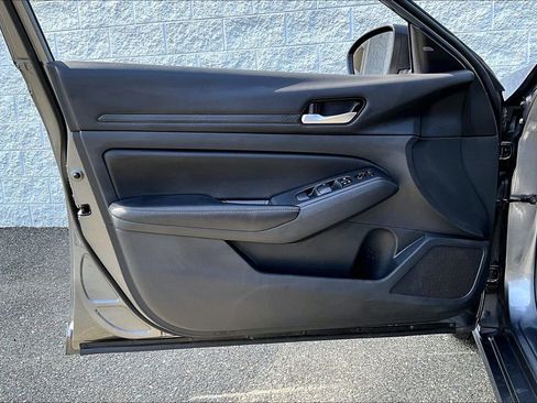 Certified 2024 Nissan Altima 2.5 SV image 25