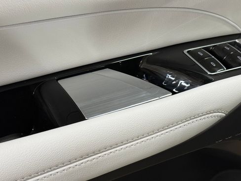 New 2026 Cadillac Lyriq Sport AWD/4WD image 20