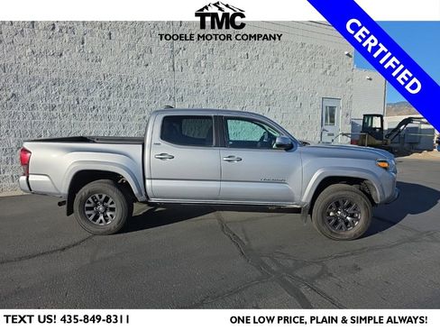 Used 2020 Toyota Tacoma SR5 image 2
