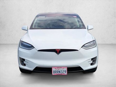 Used 2016 Tesla Model X 75D image 2