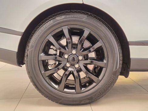 Used 2018 Land Rover Range Rover HSE AWD/4WD image 7