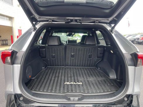 Used 2024 Toyota RAV4 XSE AWD/4WD image 16