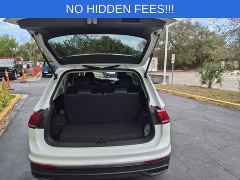 Used 2023 Volkswagen Tiguan SE FWD image 6