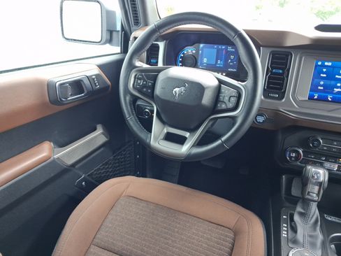 Used 2023 Ford Bronco Outer Banks AWD/4WD image 22