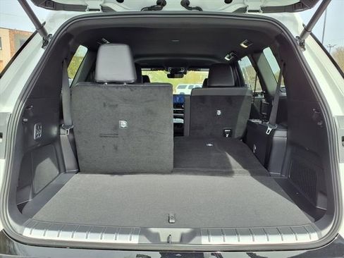 New 2026 Lexus TX 500h AWD image 34