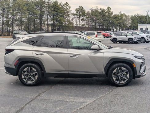 Used 2025 Hyundai Tucson SEL image 8