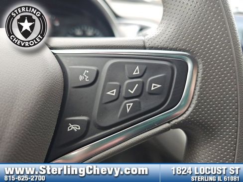 Used 2024 Chevrolet Malibu LT image 16