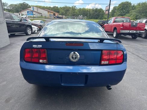 Used 2006 Ford Mustang Coupe image 7