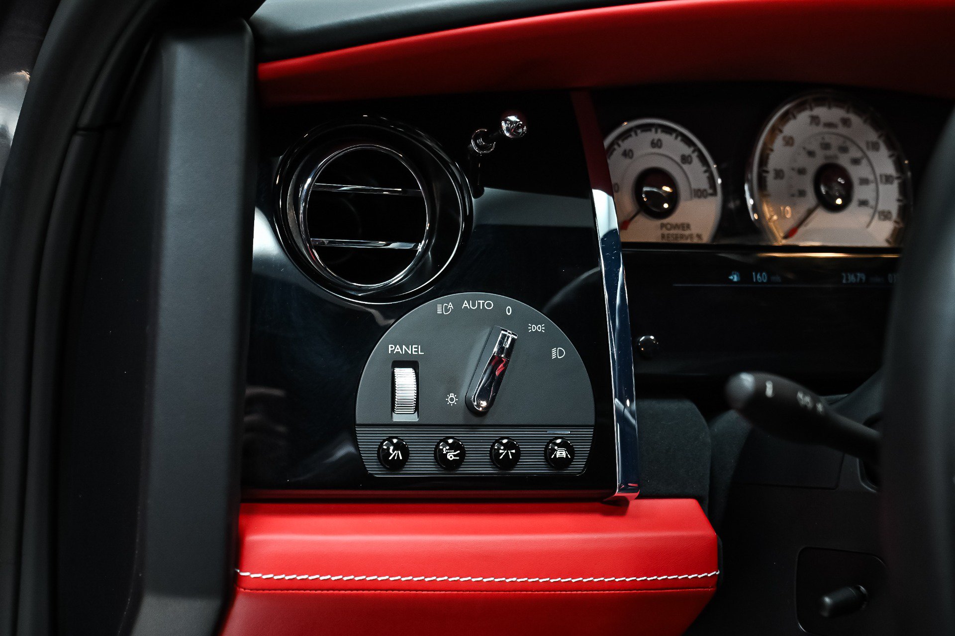 Used 2017 Rolls-Royce Ghost RWD image 59