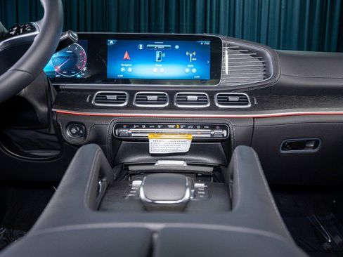 New 2026 Mercedes-Benz GLE 450 4MATIC image 19