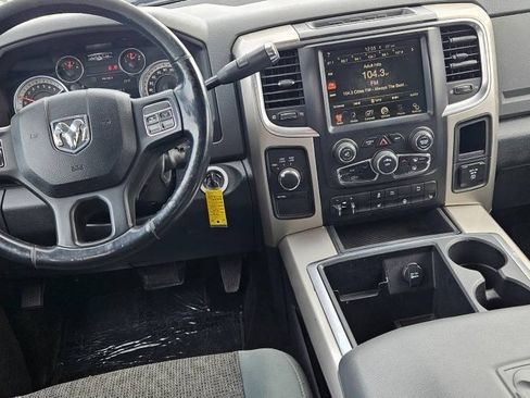 Used 2014 RAM 2500 SLT w/ Comfort Group AWD/4WD image 9