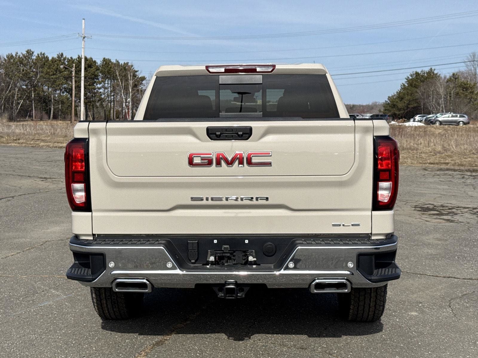 New 2026 GMC Sierra 1500 SLE w/ X31 Off-Road Package AWD/4WD image 13