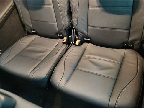 Used 2024 Mercedes-Benz GLS 450 4MATIC image 31