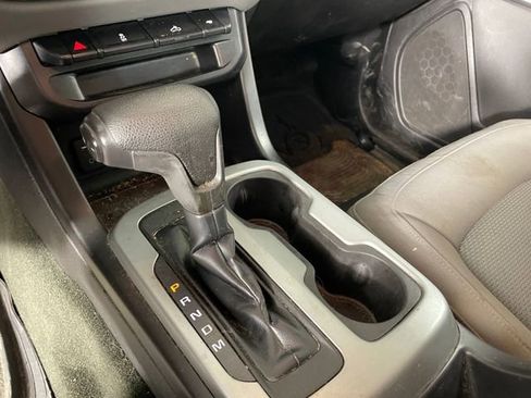 Used 2016 Chevrolet Colorado LT RWD image 9