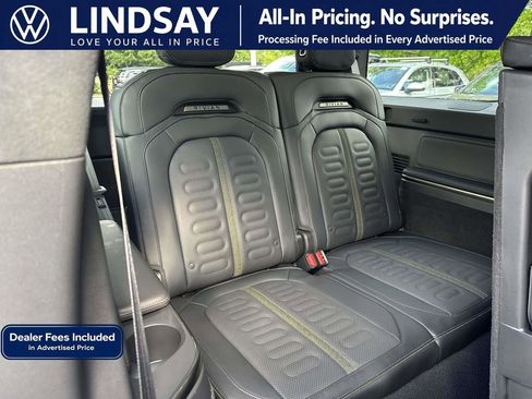 Used 2025 Rivian R1S Adventure AWD/4WD image 14