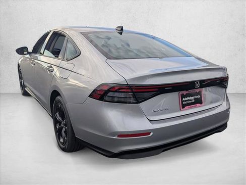 New 2025 Honda Accord SE image 8