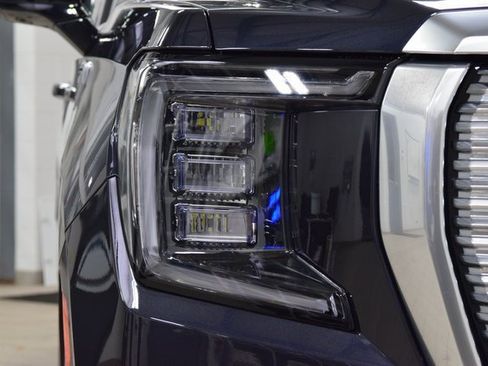 Used 2024 GMC Yukon Denali w/ LPO, Floor Liner Package image 12