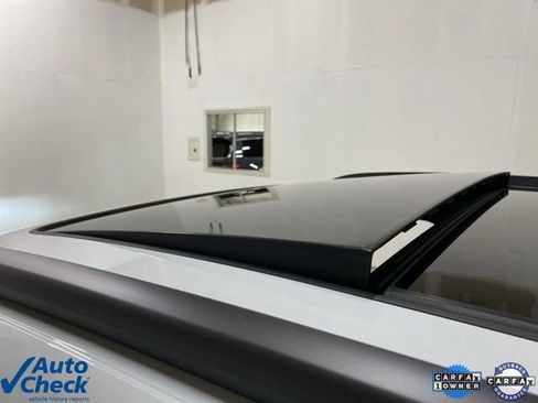 Used 2024 Audi Q4 e-tron Premium Plus w/ Premium Plus image 19